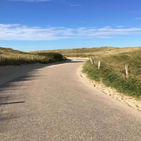 Near Dutch Coast With French Balcony 公寓 朱丽安娜多普