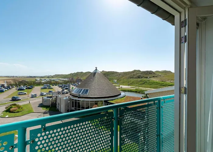 Apartment Near Dutch Coast With French Balcony Julianadorp